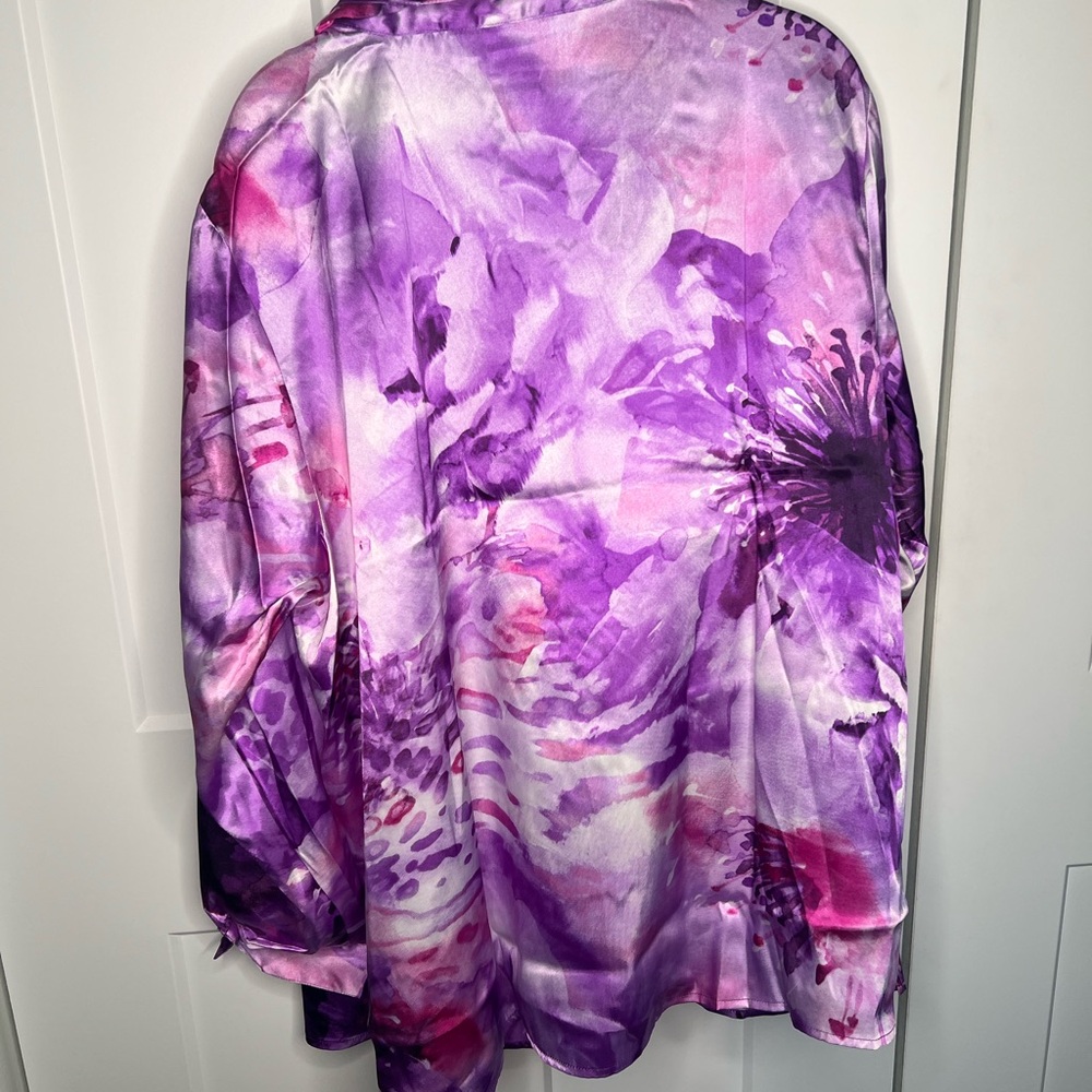 Susan Graver NWOT Purple Pink Floral Satin Button Down Blouse Women’s Plus 2X - Picture 8 of 8